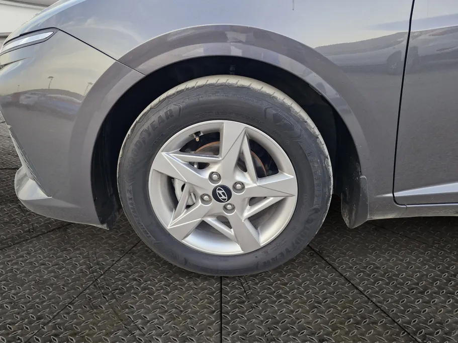 2024 Hyundai Accent Smart 