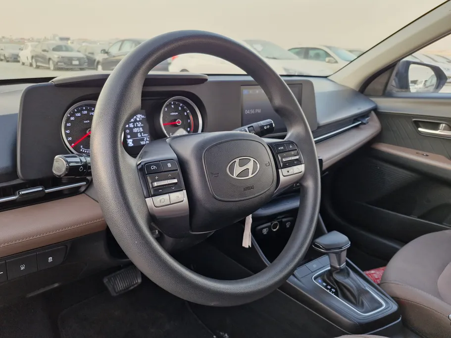 2024 Hyundai Accent Smart 