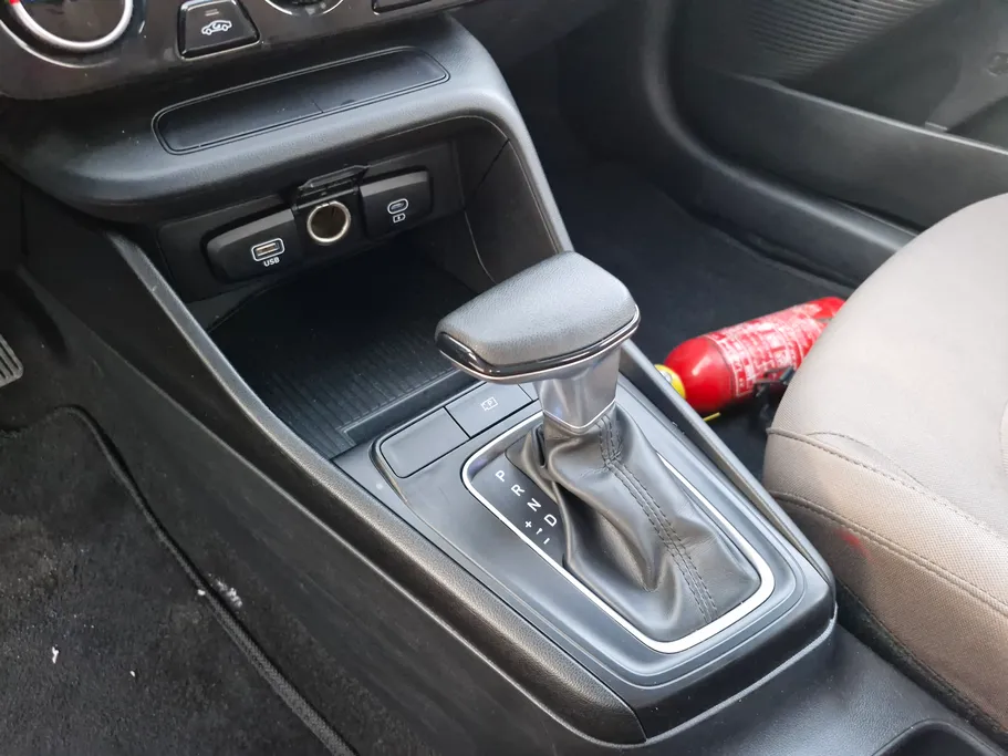 2024 Hyundai Accent Smart 