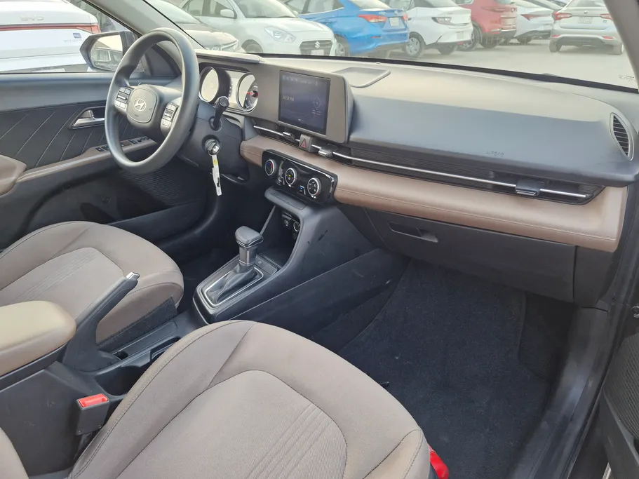 2024 Hyundai Accent Smart 