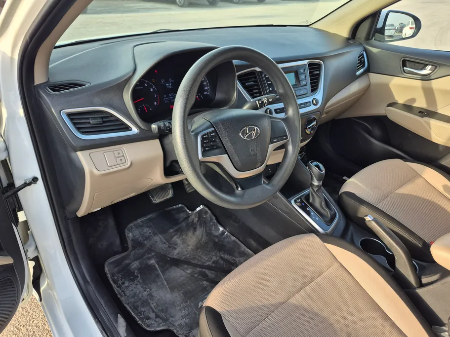 هيونداي اكسنت سمارت 2023 