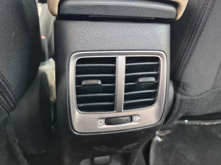 هيونداي اكسنت سمارت 2023 