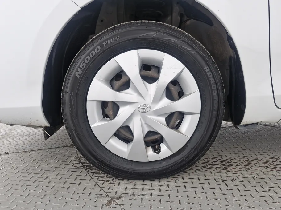 تويوتا يارس Y 2022 