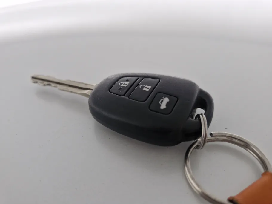 تويوتا يارس Y 2022 