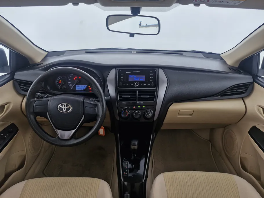 تويوتا يارس Y 2022 