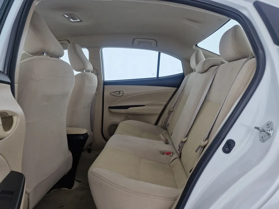 تويوتا يارس Y 2022 