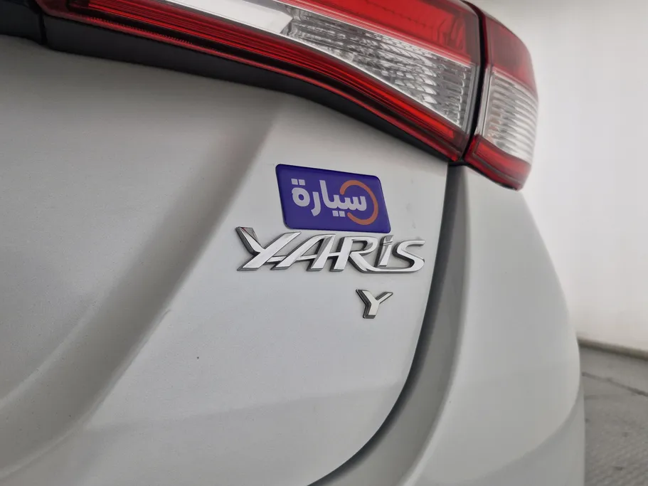 تويوتا يارس Y 2022 