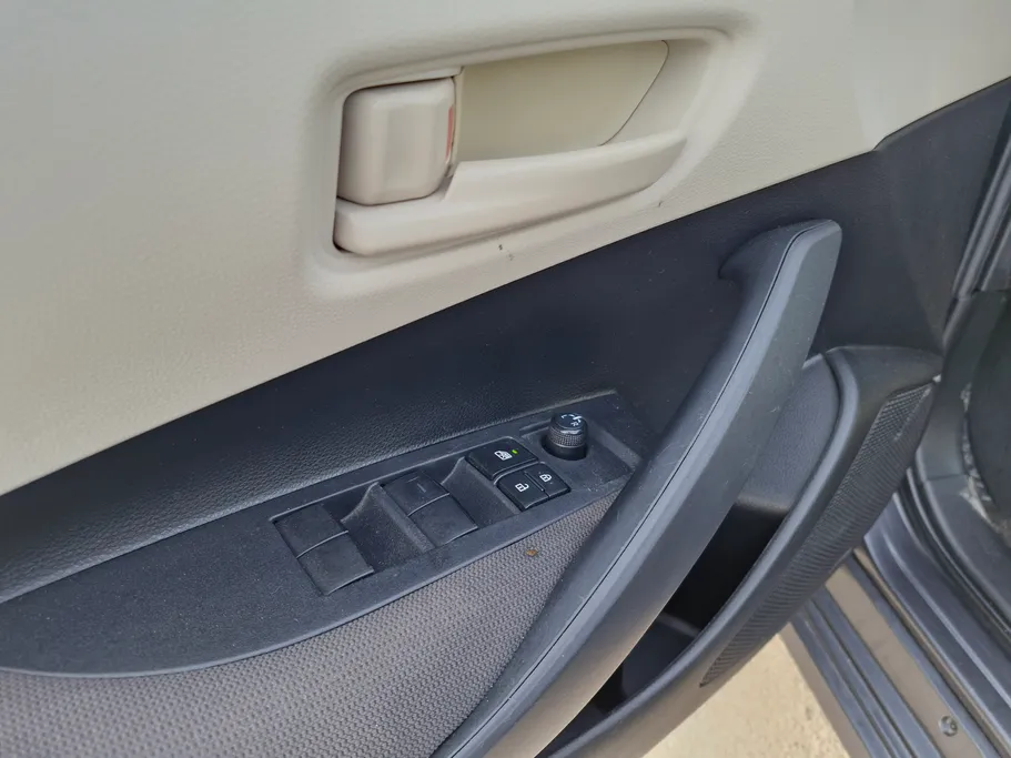 2024 Toyota Corolla XLI 