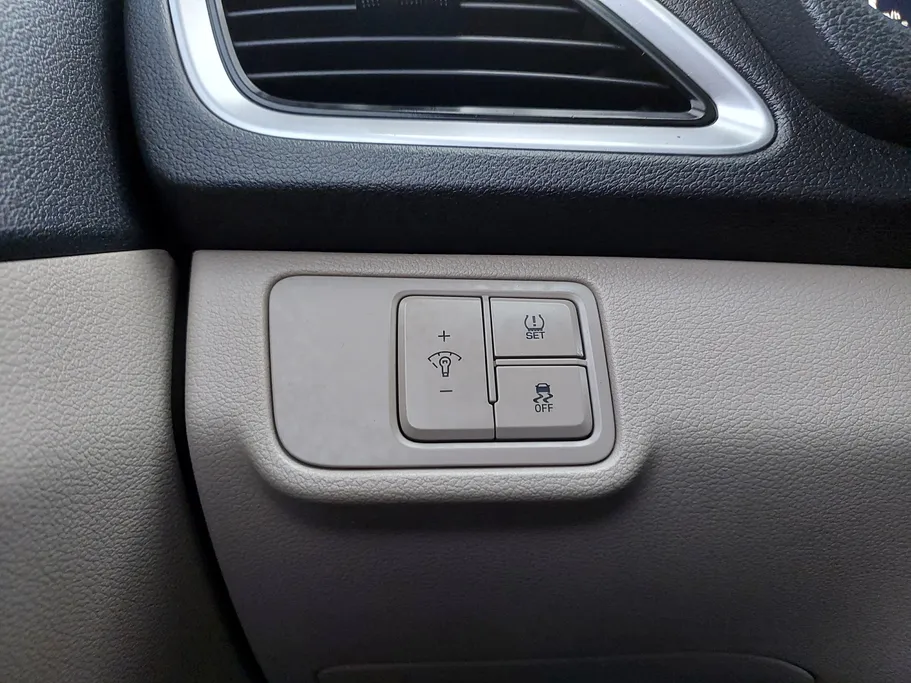 2023 Hyundai Accent Smart 