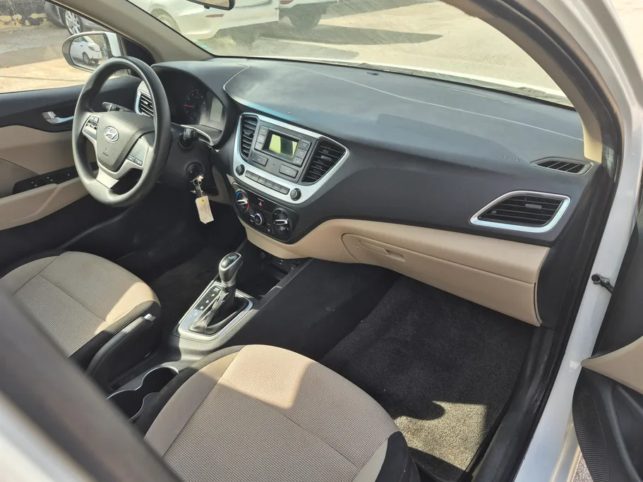 2022 Hyundai Accent Smart 