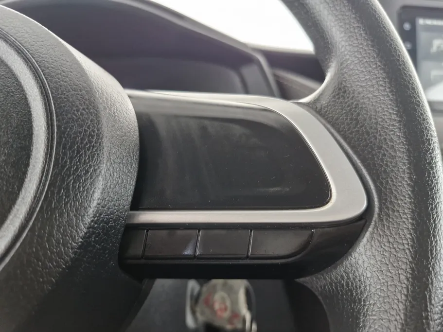 2023 Toyota Yaris  Y 