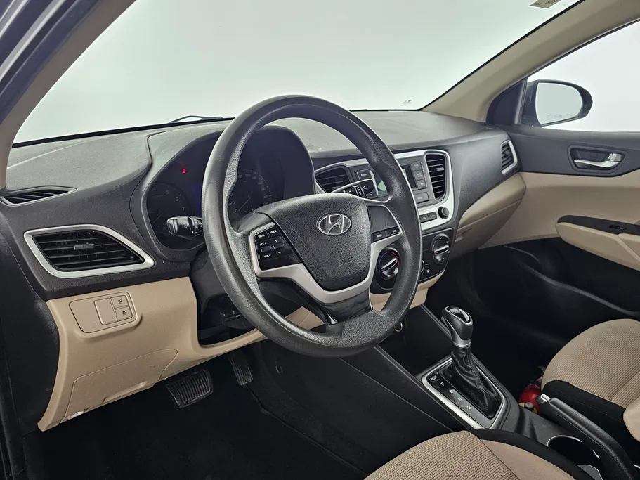 هيونداي اكسنت سمارت 2023 