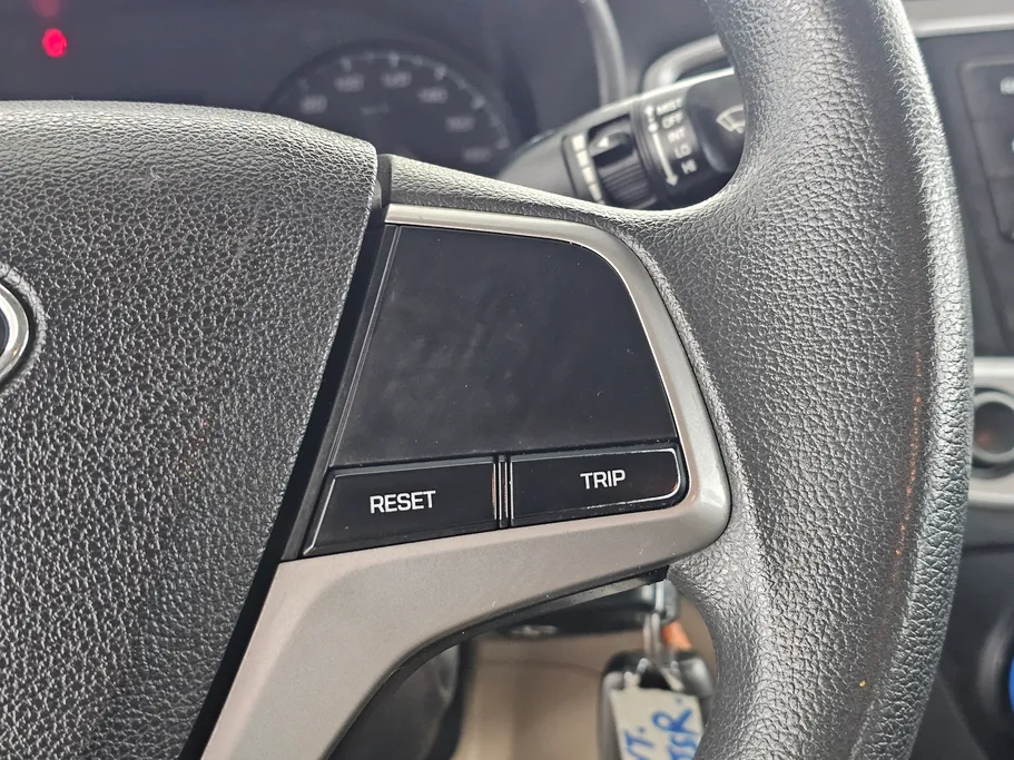 هيونداي اكسنت سمارت 2023 