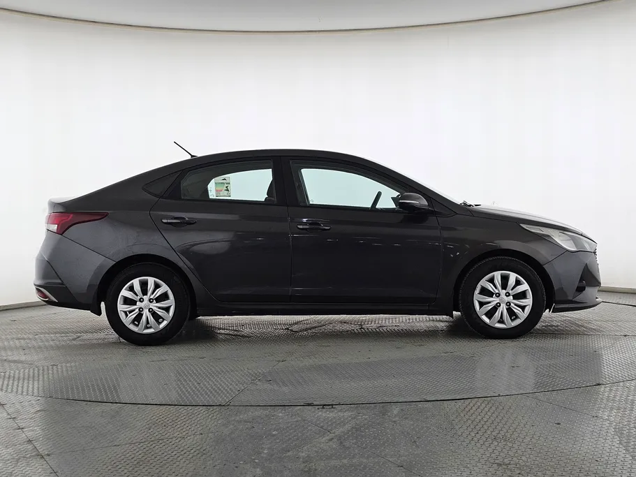 هيونداي اكسنت سمارت 2023 