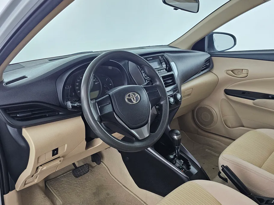 تويوتا يارس Y 2021 