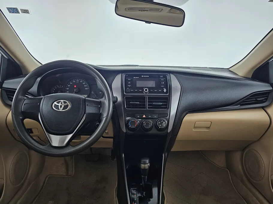 تويوتا يارس Y 2021 