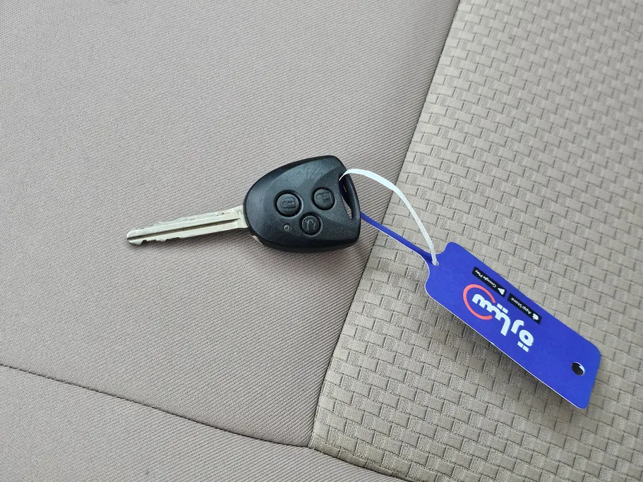 2023 Toyota Yaris  Y 