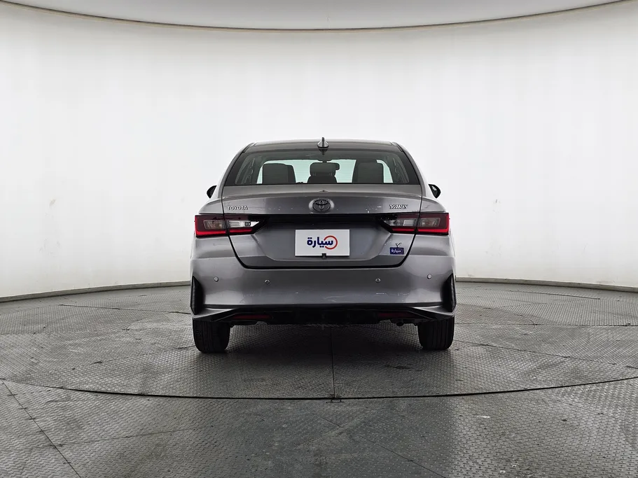 2023 Toyota Yaris  Y 