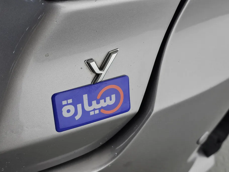 2023 Toyota Yaris  Y 