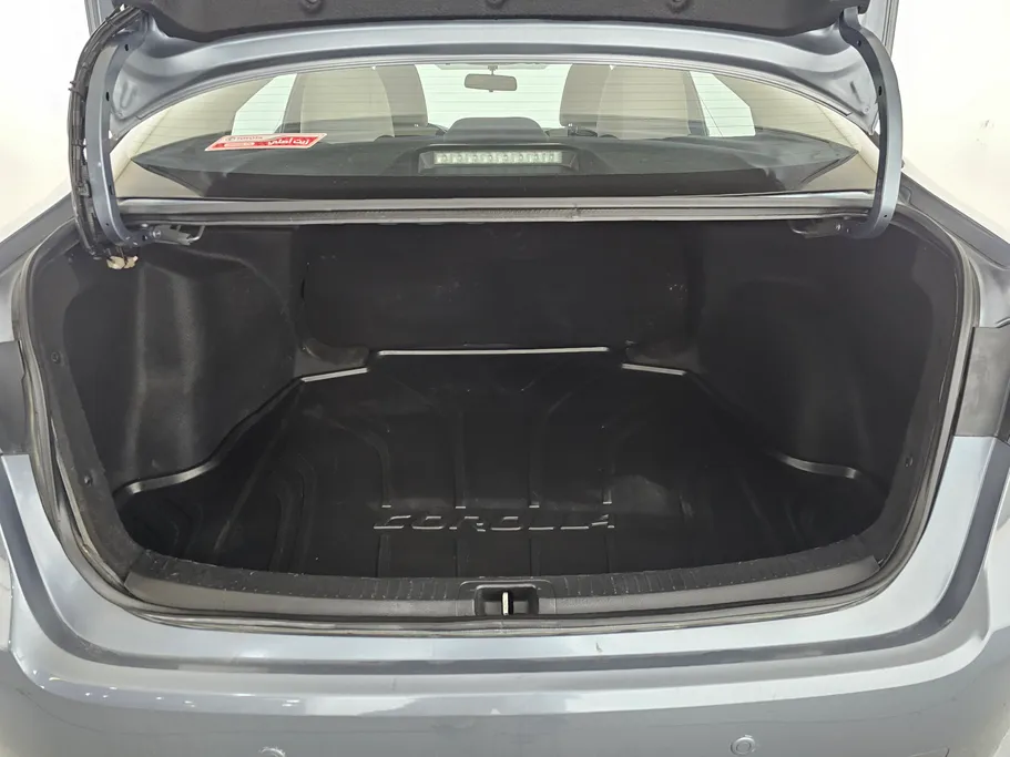 تويوتا كورولا XLI 2023 