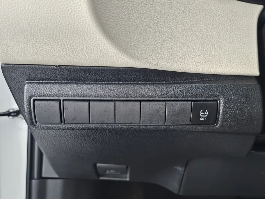 2023 Toyota Corolla XLI 