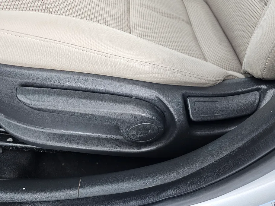 2020 Hyundai Elantra GL 