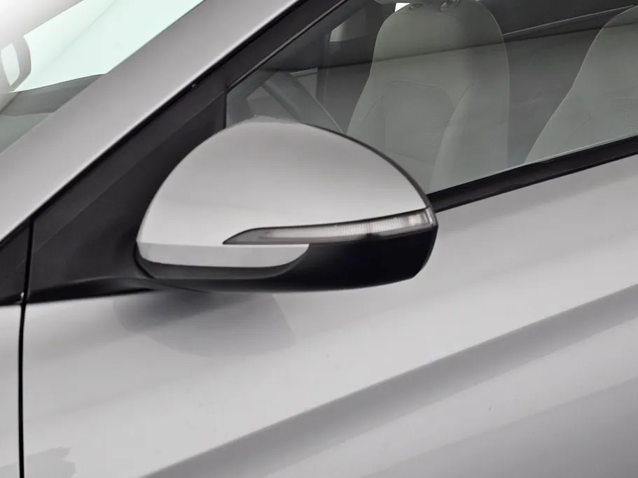 2020 Hyundai Elantra GL 