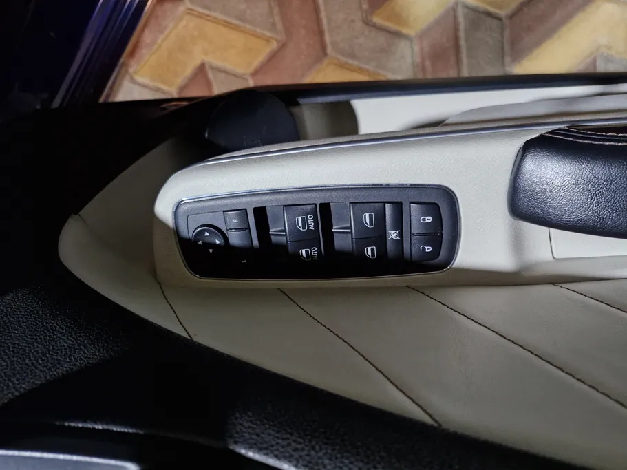 دودج تشالنجر SRT 2018 