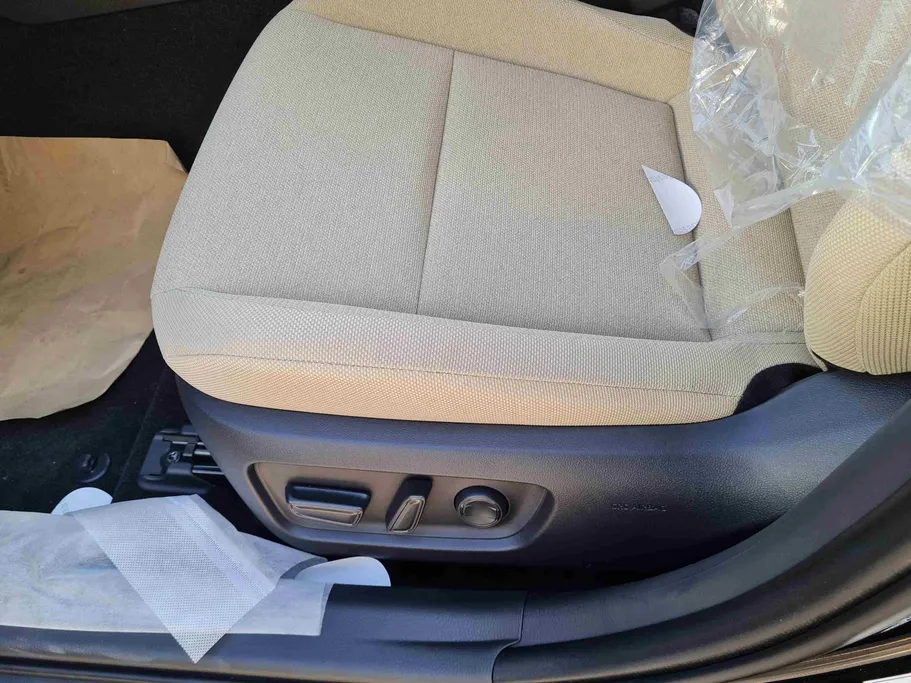 تويوتا كامري E HEV 2026 