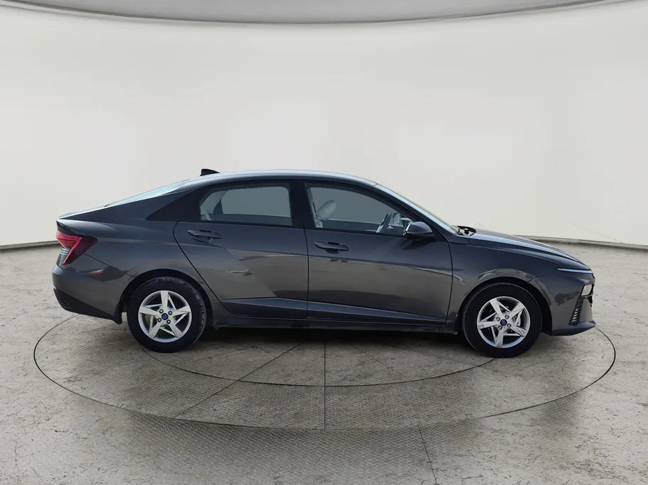 2024 Hyundai Accent Fleet 