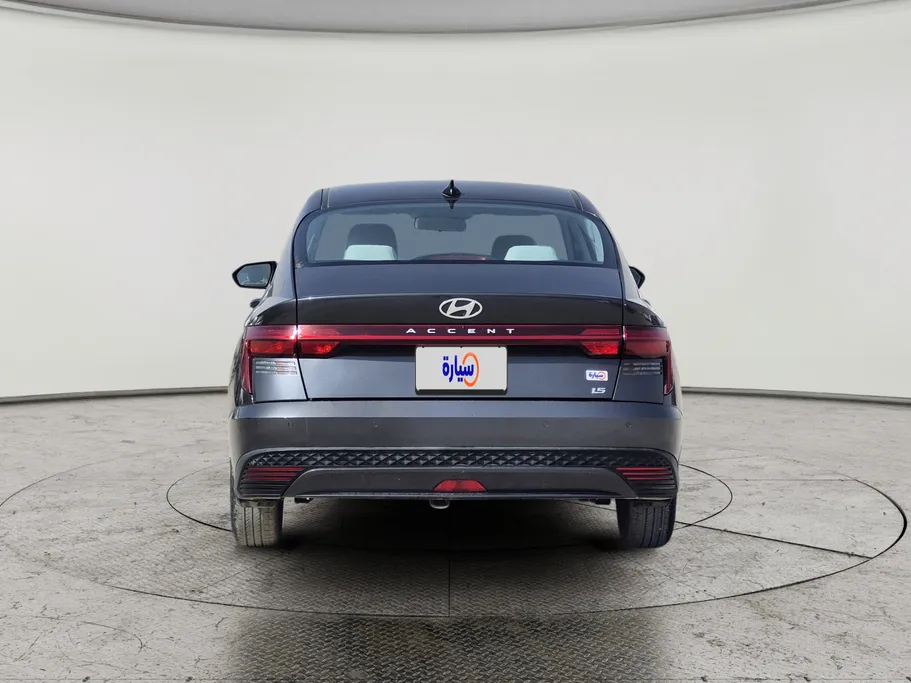 2024 Hyundai Accent Fleet 