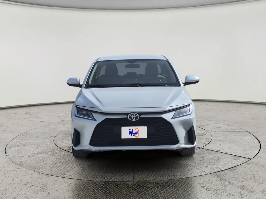 2023 Toyota Yaris  Y 