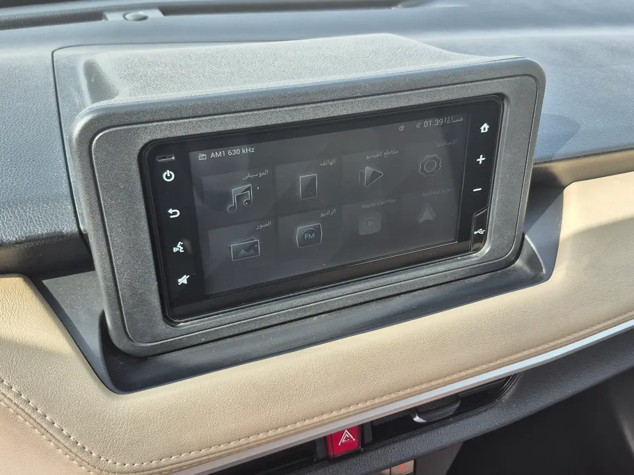 2023 Toyota Yaris  Y 