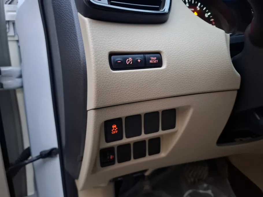 نيسان أكس تريل S 7 Seats 2021 