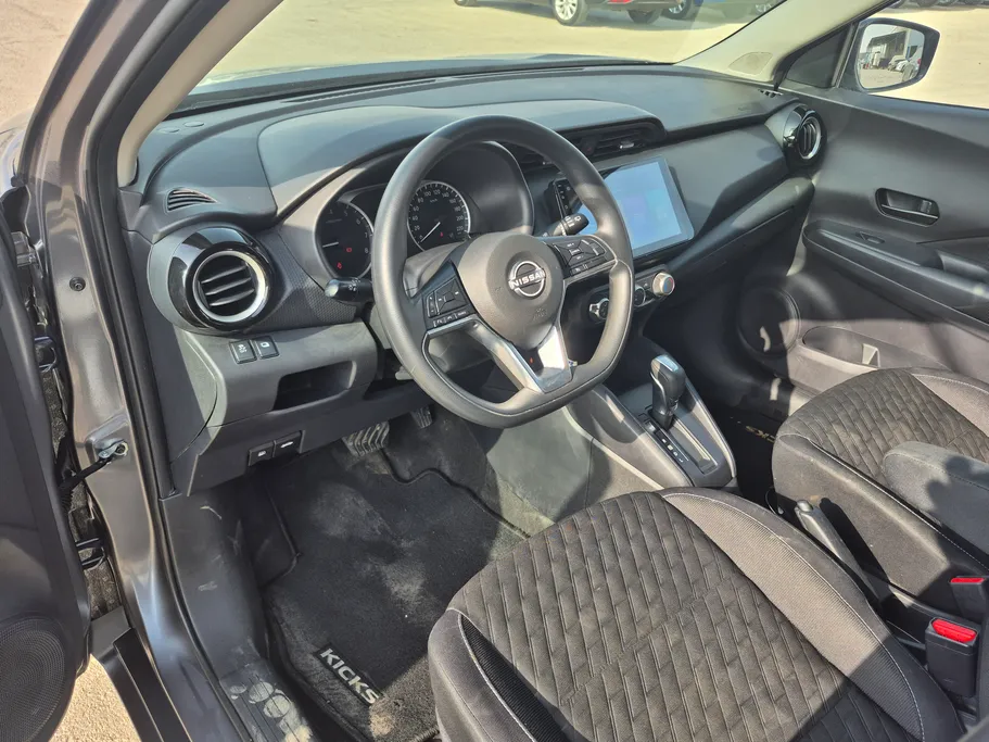 2024 Nissan Kicks S 