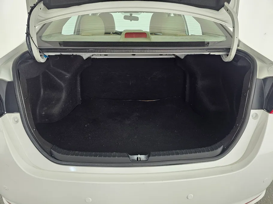 2020 Toyota Yaris  Y 