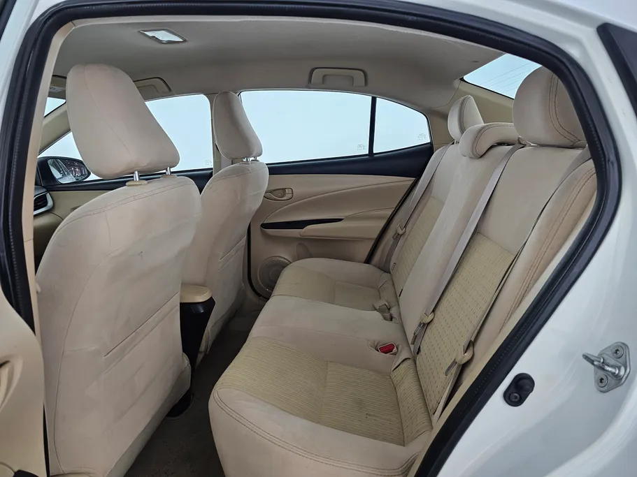 2020 Toyota Yaris  Y 