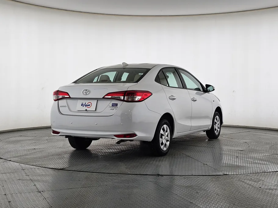 2020 Toyota Yaris  Y 