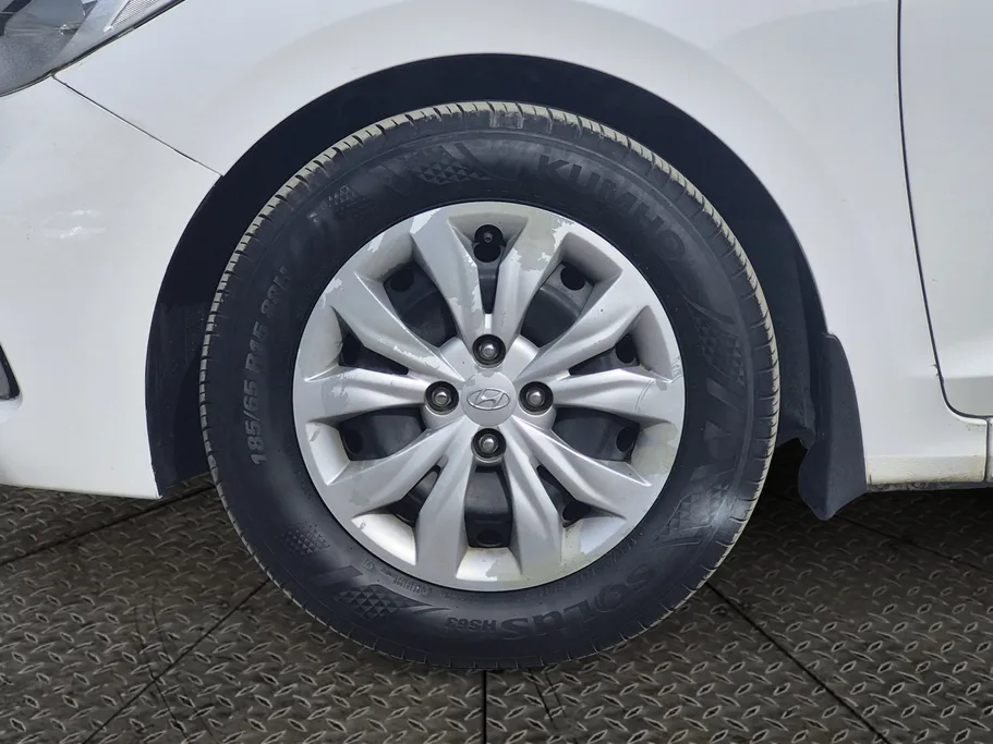 2020 Hyundai Accent GL 