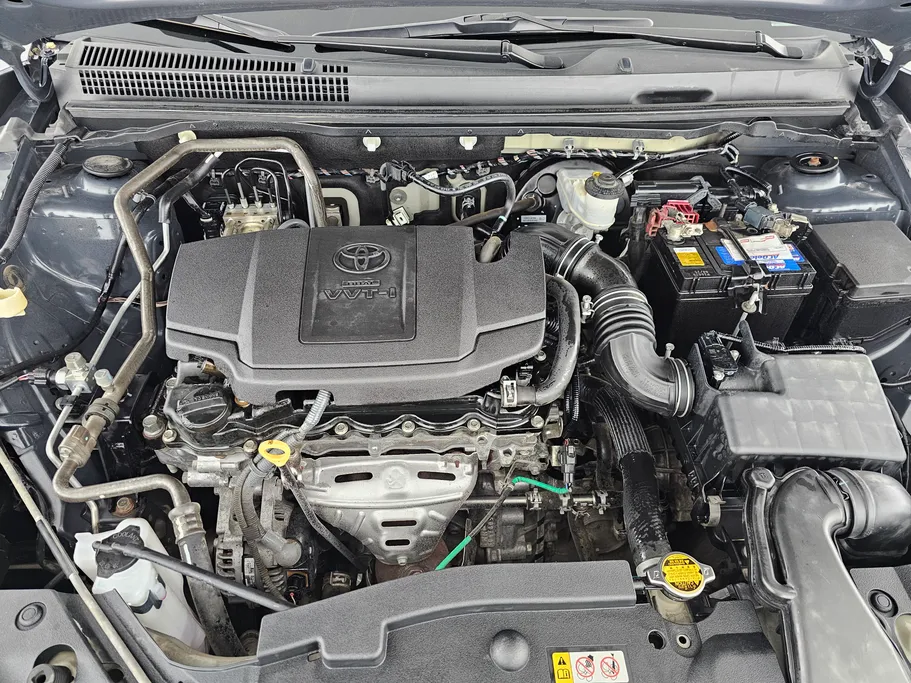 2023 Toyota Yaris  Y 