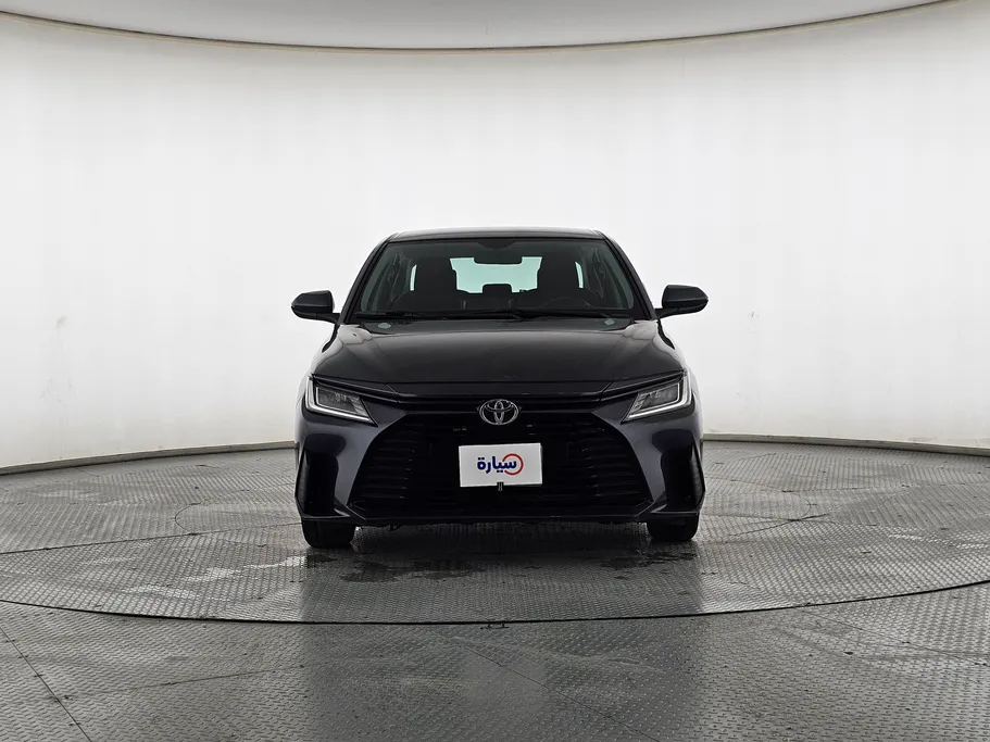 2023 Toyota Yaris  Y 
