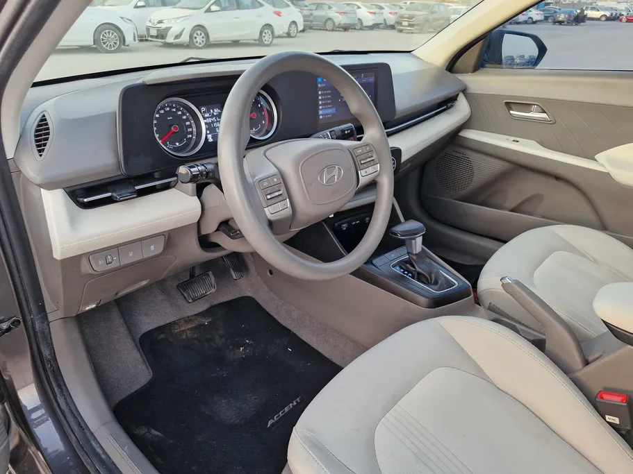 2024 Hyundai Accent Fleet 