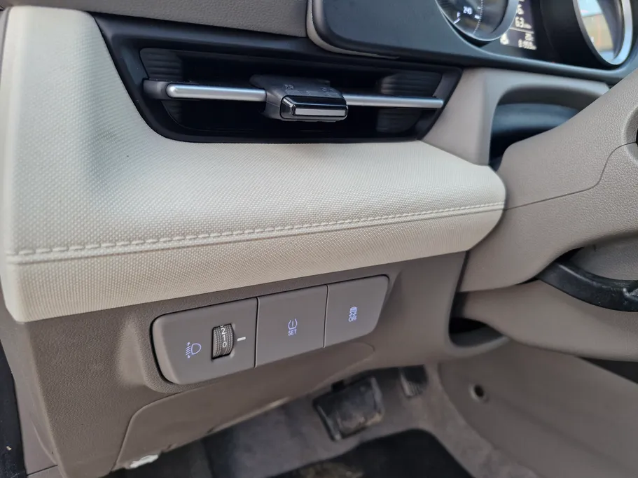 2024 Hyundai Accent Fleet 