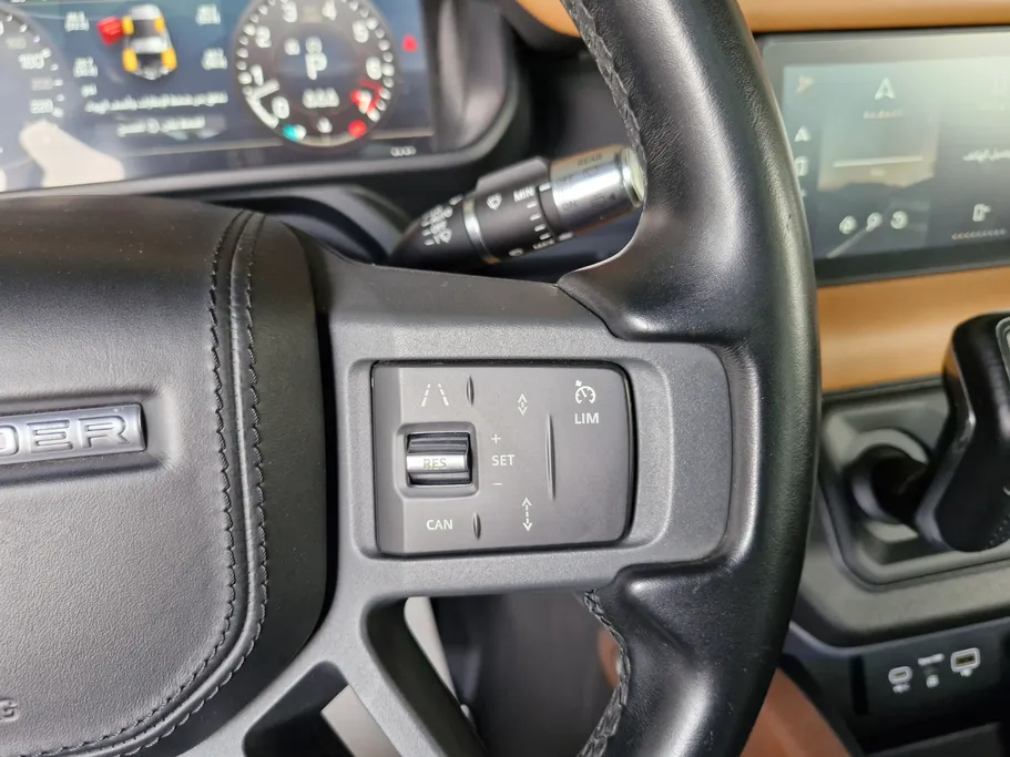 لاند روفر ديفندر 90X 2022 