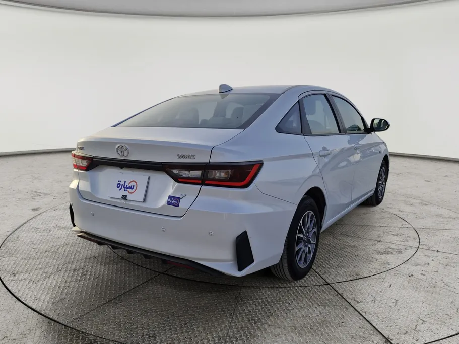 2024 Toyota Yaris  Y 