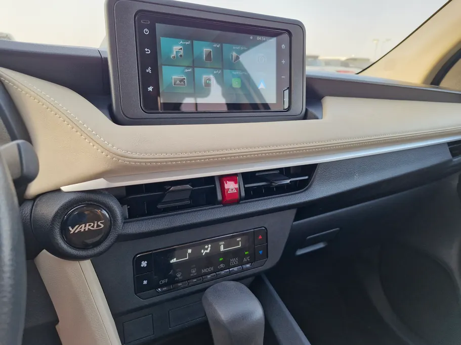 2024 Toyota Yaris  Y 