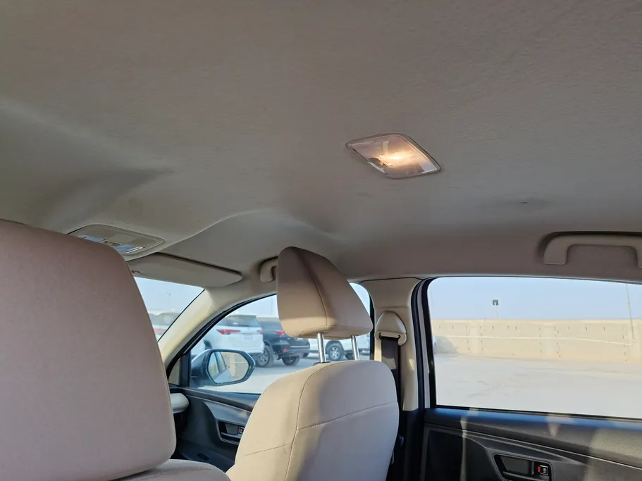 2024 Toyota Yaris  Y 