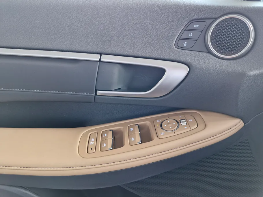 2025 Hyundai Sonata PREMIUM 