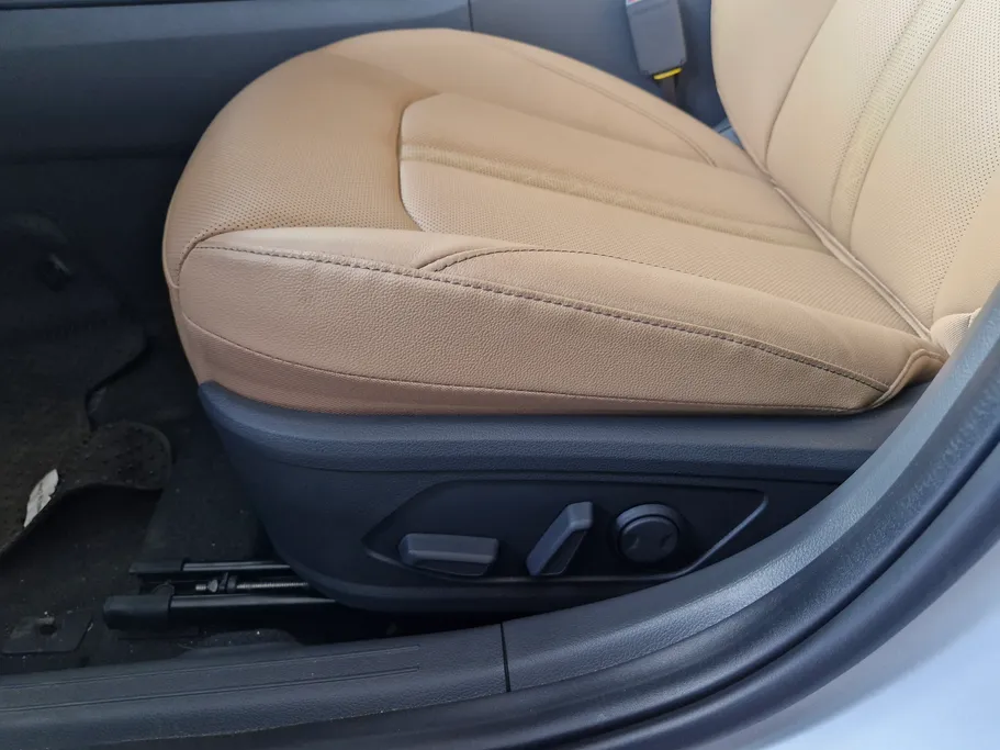 2025 Hyundai Sonata PREMIUM 