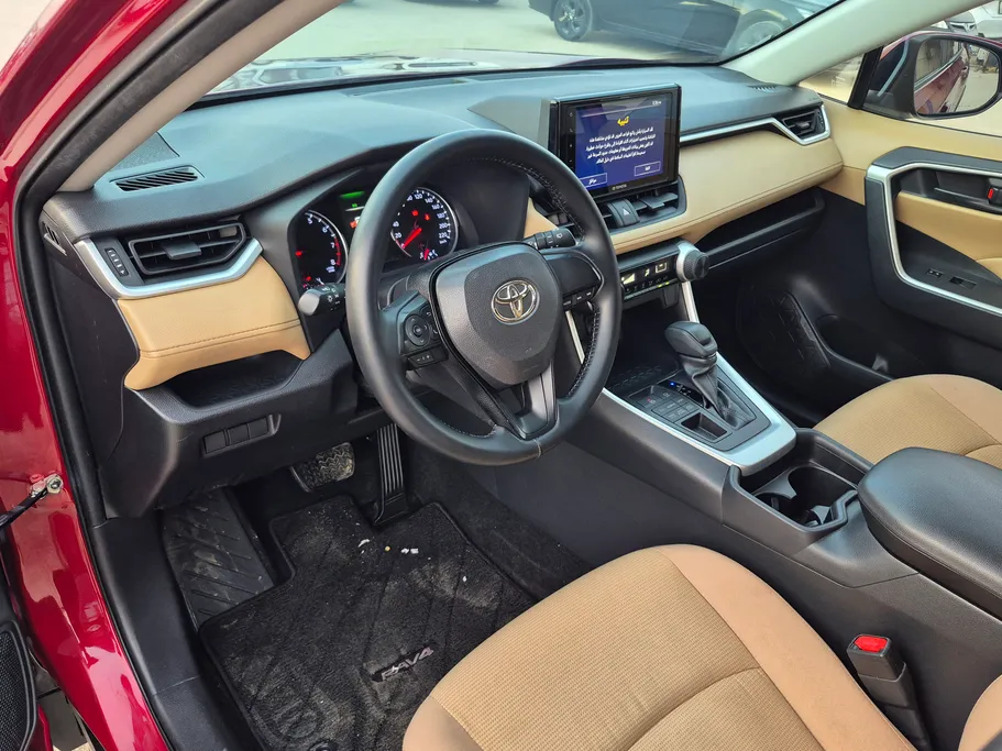 تويوتا راف فور LE 2019 